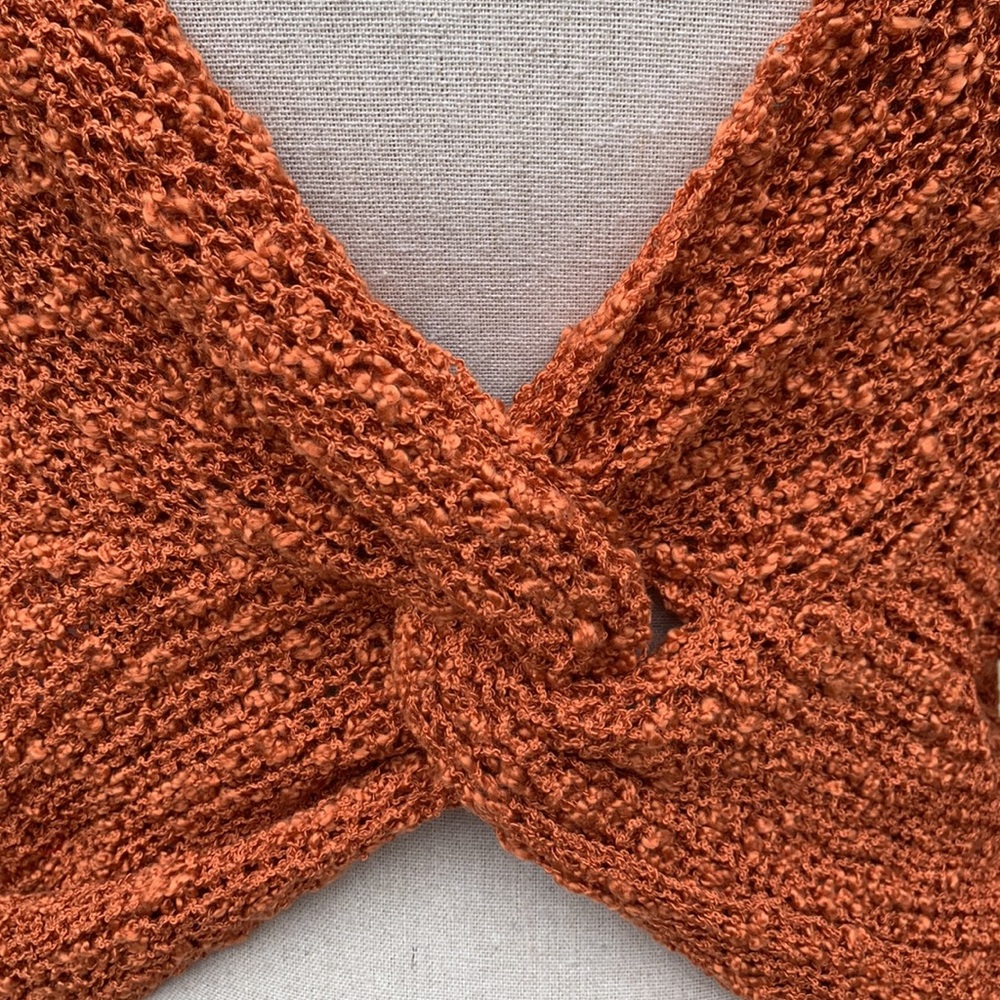 Rustic Orange Open Weave Twist Knot Back V-neck Top - Picture 9 of 12